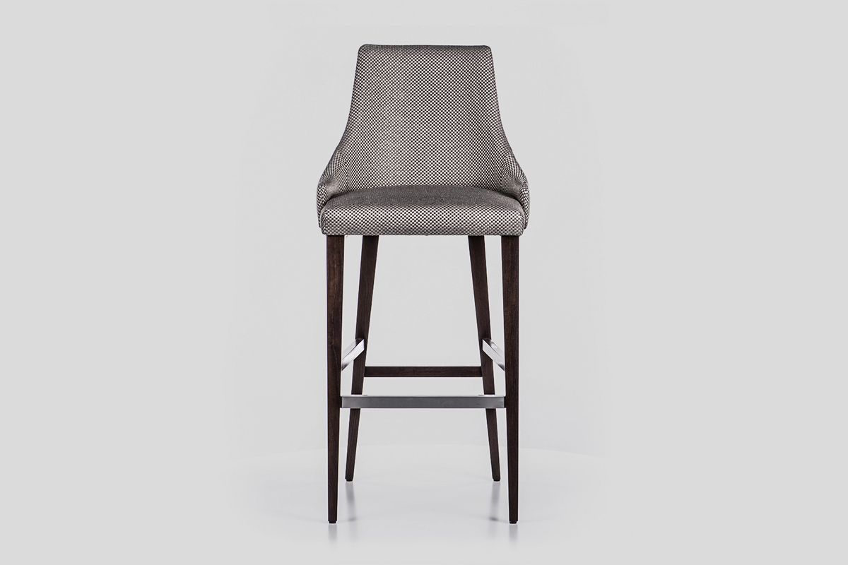 Luksuzna moderna tapacirana stolica od punog drveta SOFIA B Linea Milanovic