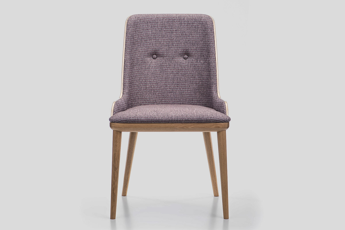 Moder upholstered solid wood chair with buttons Belgrade manufacture